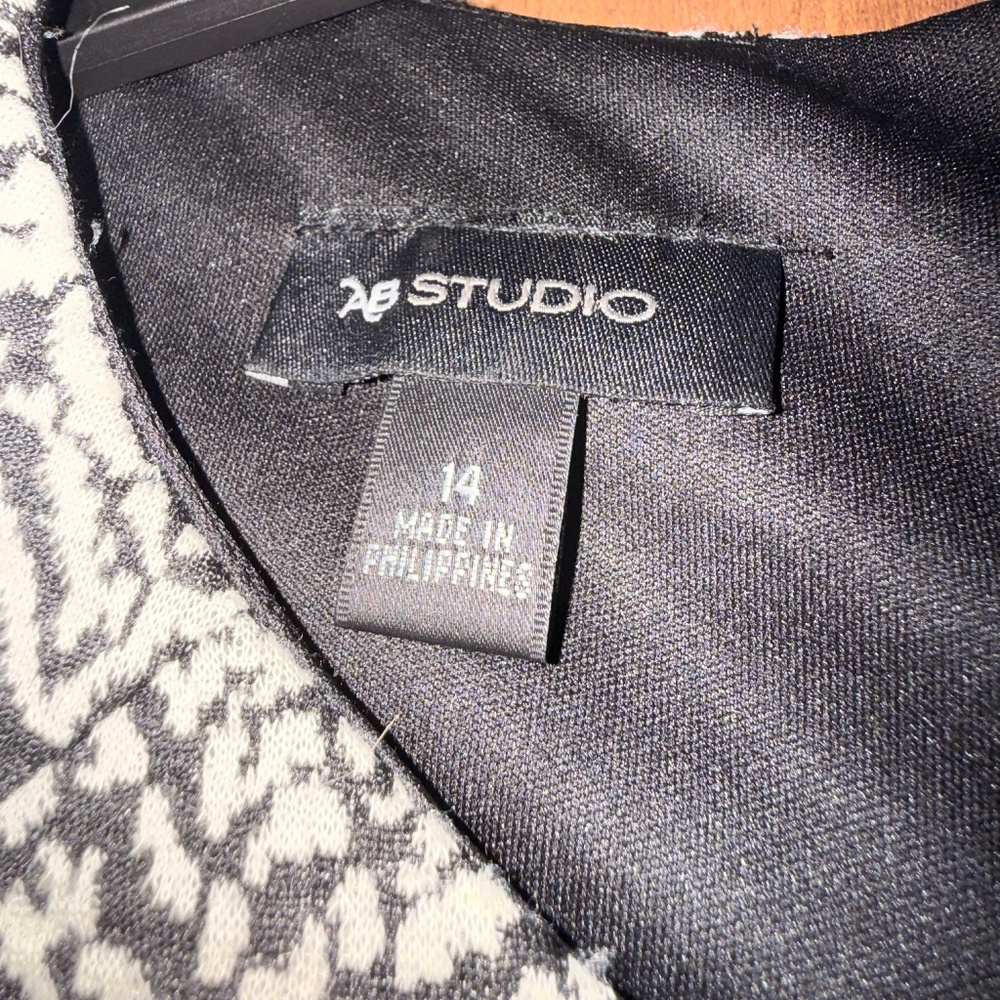 AB studio dress capped sleeves